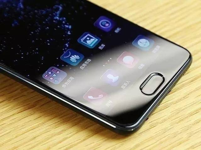 水凝膜为什么比屏幕小,水凝膜真的比钢化膜好用吗