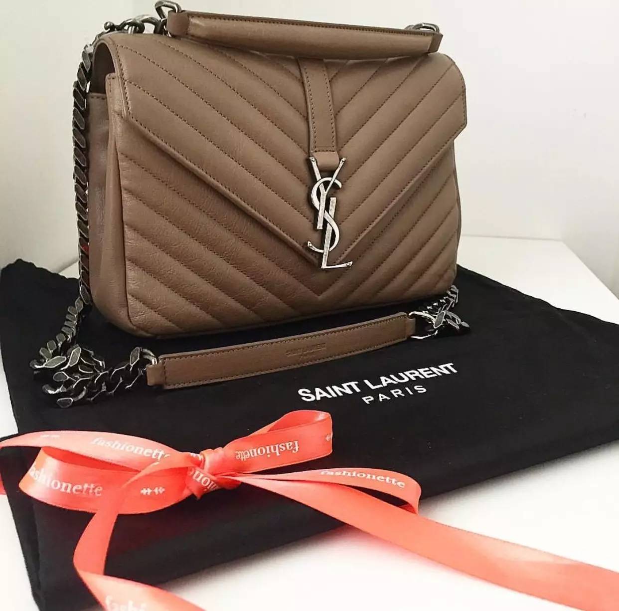 lv三合一和ysl信封包,lvguccichanel包哪个保值