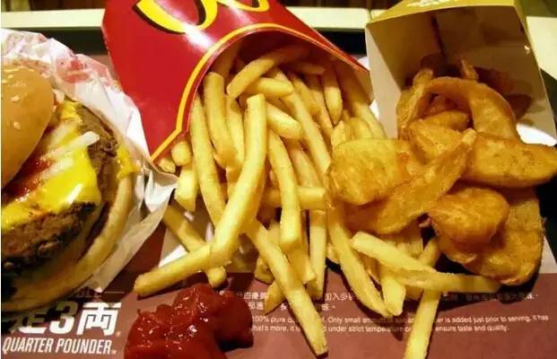 除了没钱小日子还过得很惬意,除了没钱每天都很快乐