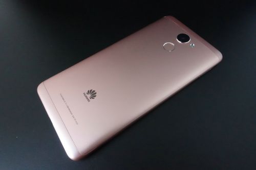 华为畅享7plus值得买么,华为畅享7高配版测评