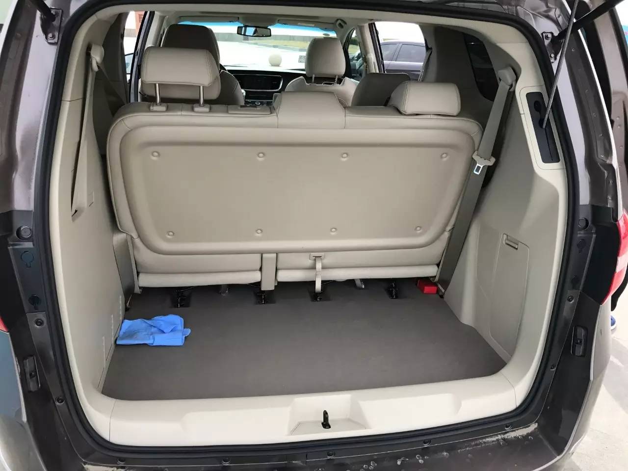 老款别克gl8还有新车吗,老款别克gl8以旧换新