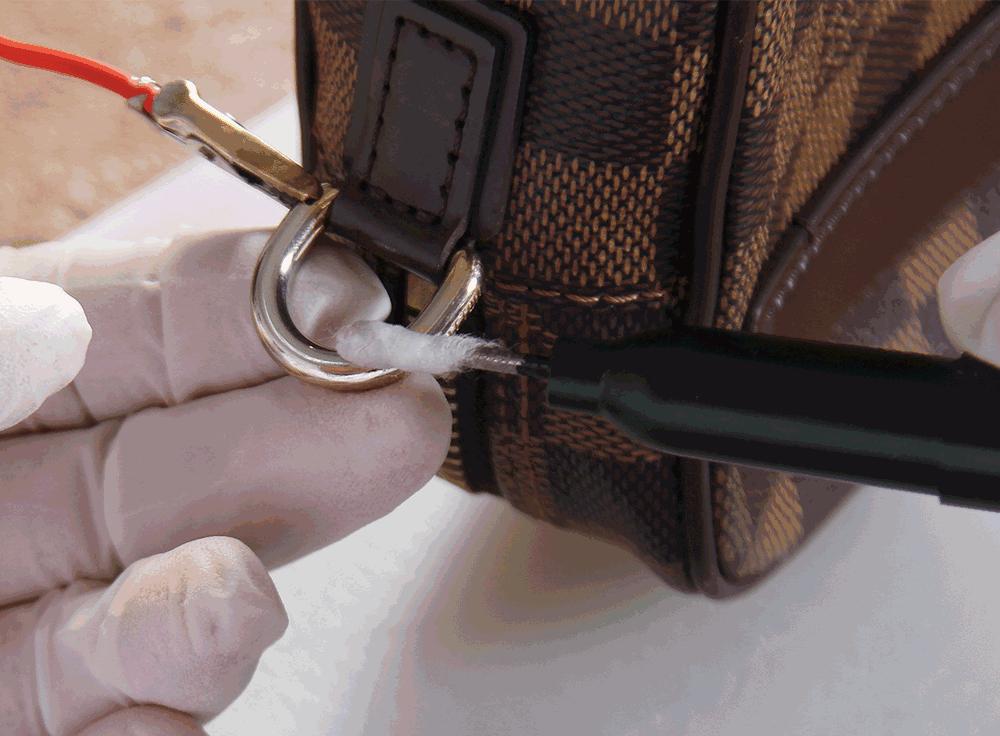 奢侈品包五金掉色怎么解决,奢侈品包包五金修复方法