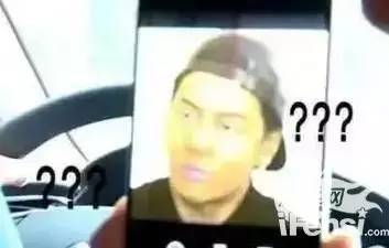 王嘉尔：耿直BOY和他的相爱相杀的男人们