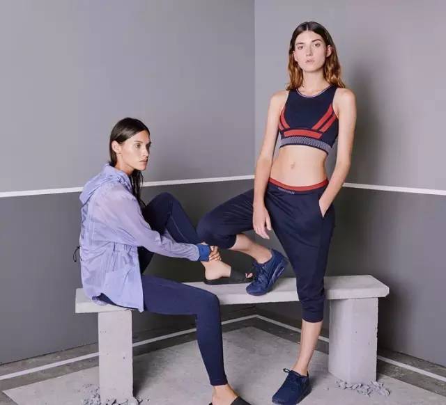 既便宜又好穿的运动品牌,今年流行时髦运动套装