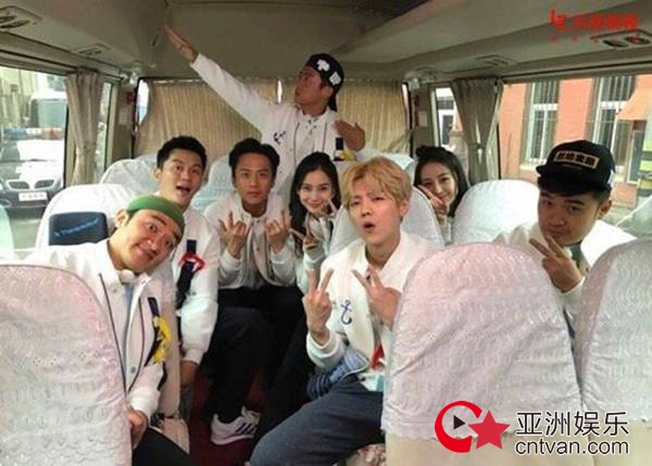 奔跑吧第一季热巴与baby,奔跑吧兄弟baby和热巴同框