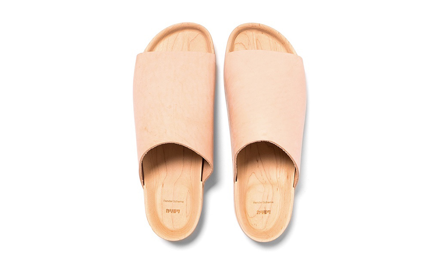 我们为你挑了8双拖鞋，这个夏天它是你最舒适也最时髦的装备