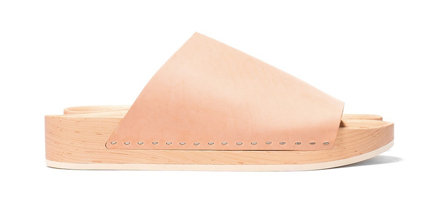 我们为你挑了8双拖鞋，这个夏天它是你最舒适也最时髦的装备