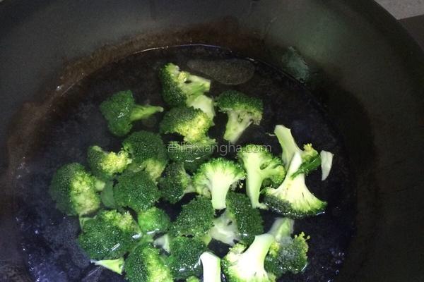 芋头养生正宗做法,芋头最好吃的七种做法儿童