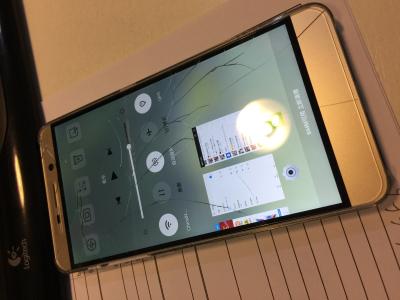 三年手机碎屏有必要修吗,现在手机碎屏几率小很多