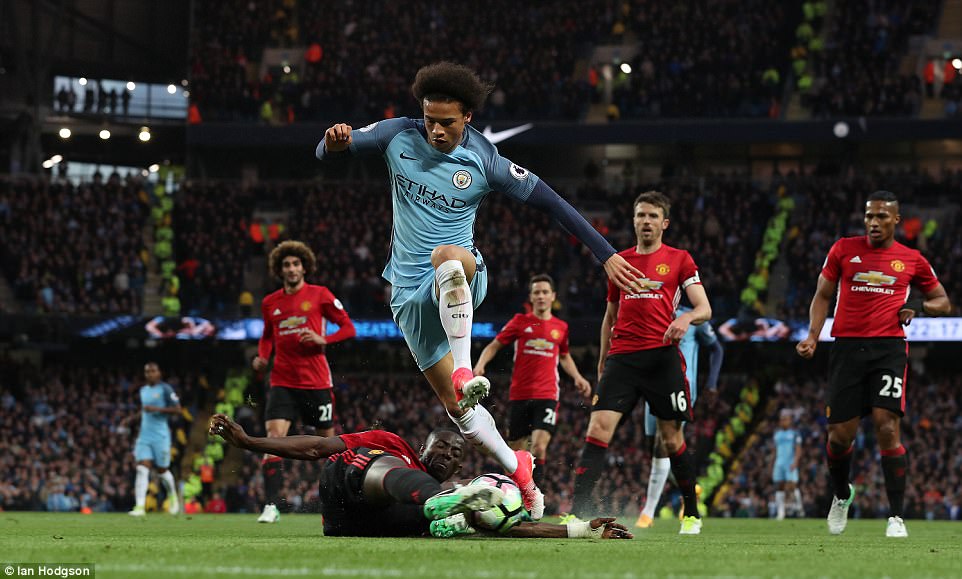 老汉推车有心无力，全场*攻围**开花不结果，瓜帅为冠军决心买买买