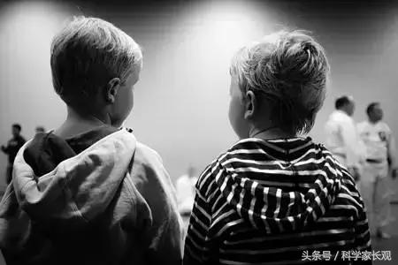 成绩差父母全说是孩子自己的错,孩子成绩差也是我的错