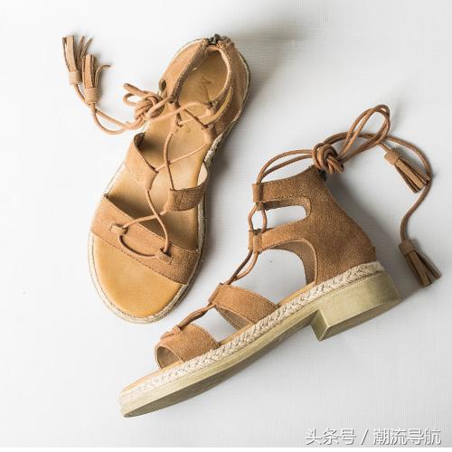 怎么才能让宽脚变瘦一点,脚比较胖怎么穿出高级感