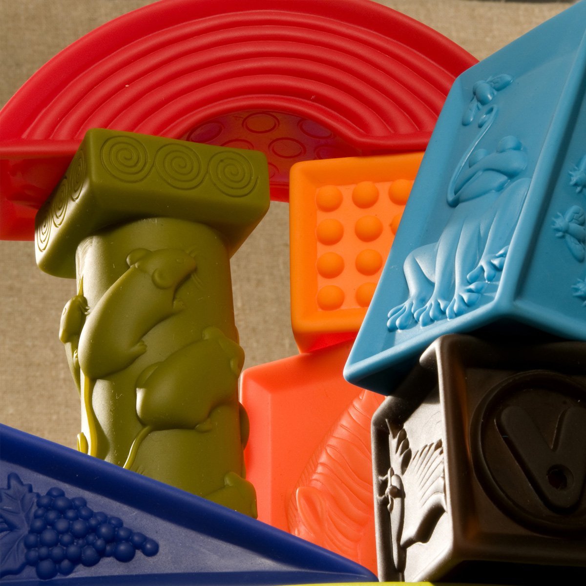 推荐一些炫酷的积木 (有没有又大又好偏又好看的积木)