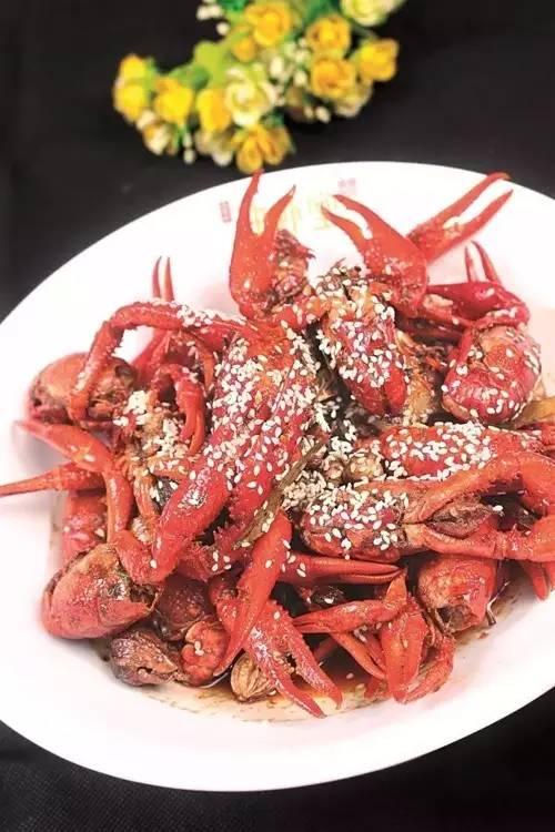 加啤酒后做的小龙虾能好吃？点击量销量证明一切（龙虾配方）