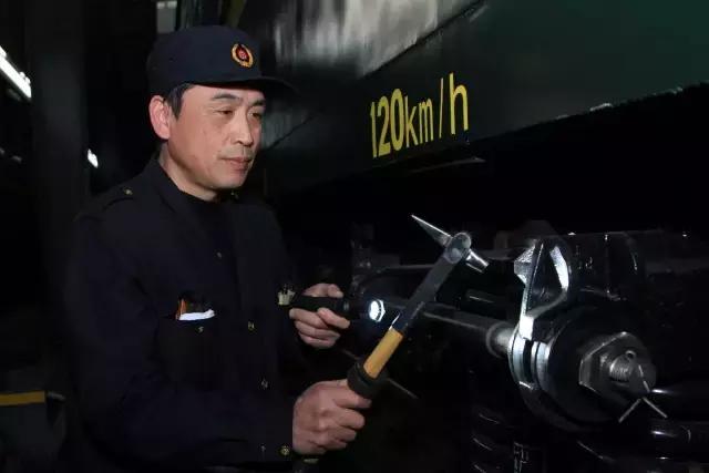 南铁工匠：千锤百炼“蔡家锤”——福州车辆段蔡智明