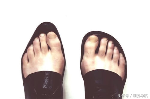 怎么才能让宽脚变瘦一点,脚比较胖怎么穿出高级感