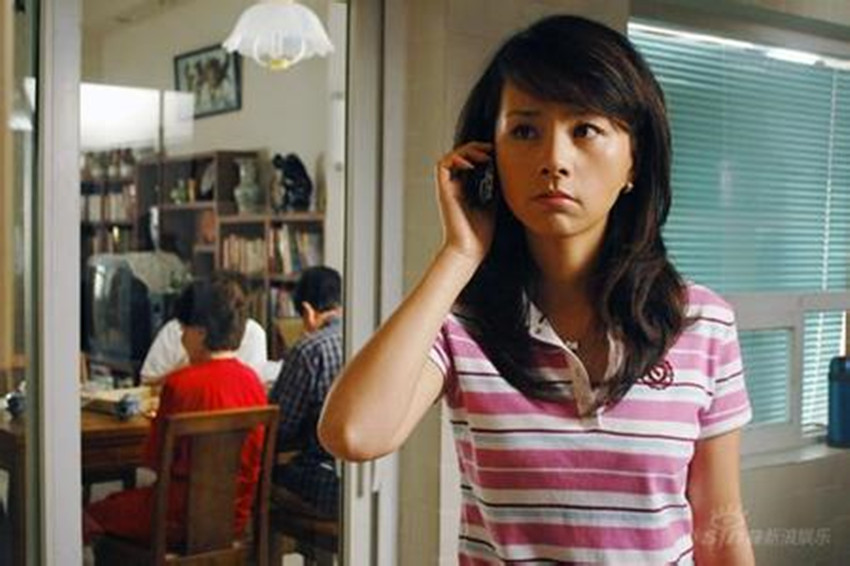 黄晓明20年同学照陈坤儿子“优优”生母同框无人识？