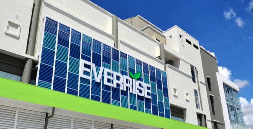 出国旅游必买店铺有哪些,出国旅游好物推荐平价