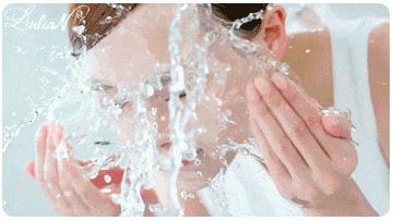 强制种草|为什么脸色差又浮妆?美容编辑亲授:清洁不到位≈无用功!