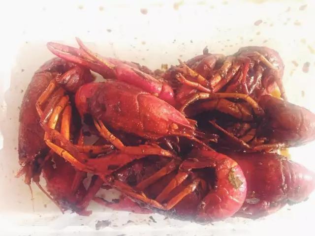 周黑鸭麻辣小龙虾,周黑鸭卖小龙虾吗