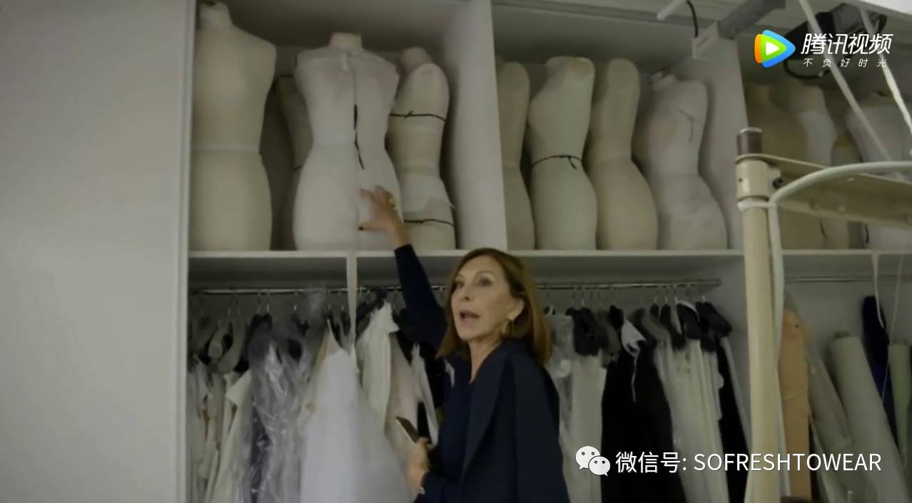 给你一百万｜你愿意买件衣服还是买辆车子？