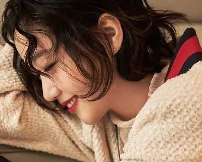 高层次感中长发型推荐,分享一款中长发