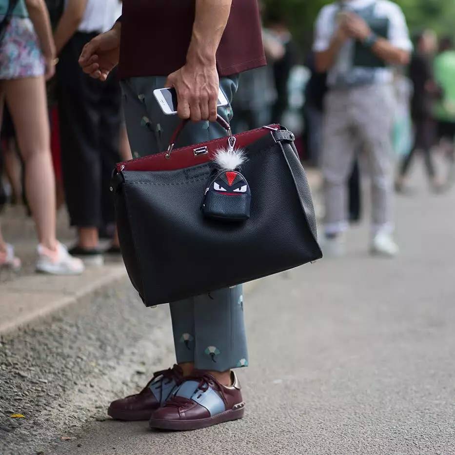 一款包包用了很多年还是无可替代,一个包能用一辈子的牛皮品牌