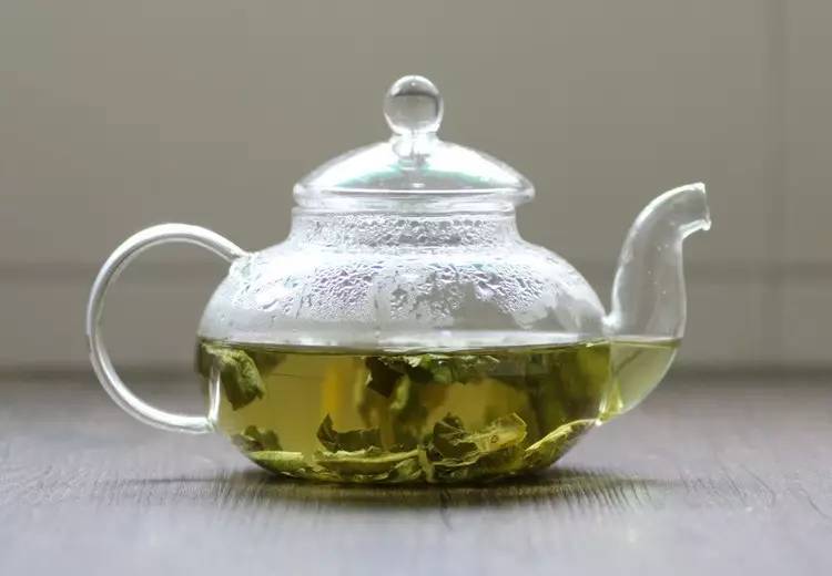 吃喝什么茶才能减肉肉 (解决夏季便秘最好的茶)