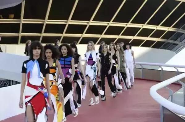 扫盲贴使用方法视频,扫盲贴图片大全