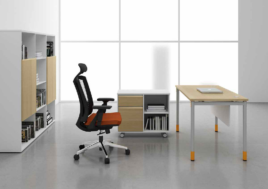 你们的电脑桌高度,电脑桌高度标准是多少