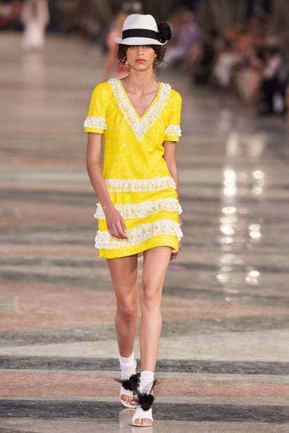 香奈儿凉鞋女塑料一万多,香奈儿凉鞋女款2022新款爆款