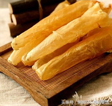 鱼胶为什么出现裂纹,鱼胶里面有沙子是怎么回事