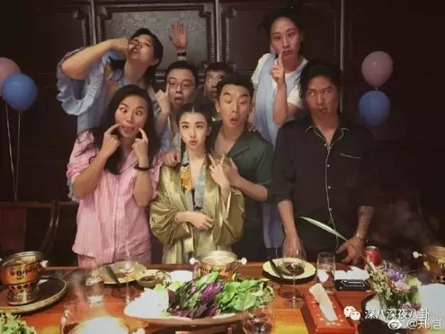 小猎豹好事将近？郑恺程晓玥狂撒狗粮，婚讯实锤真是深藏blue