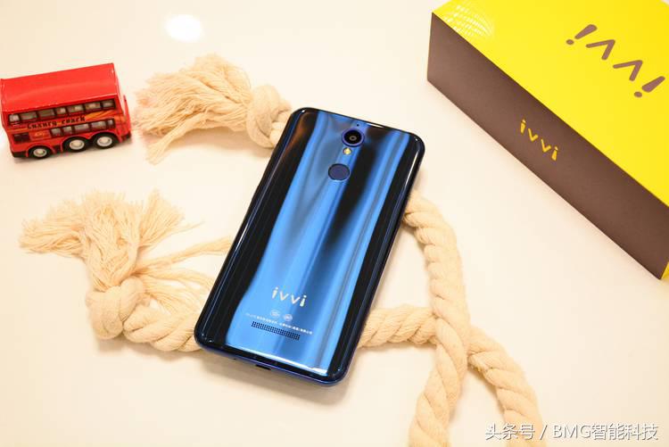 赵丽颖代言ivvi时尚手机,vivo赵丽颖宣传的手机