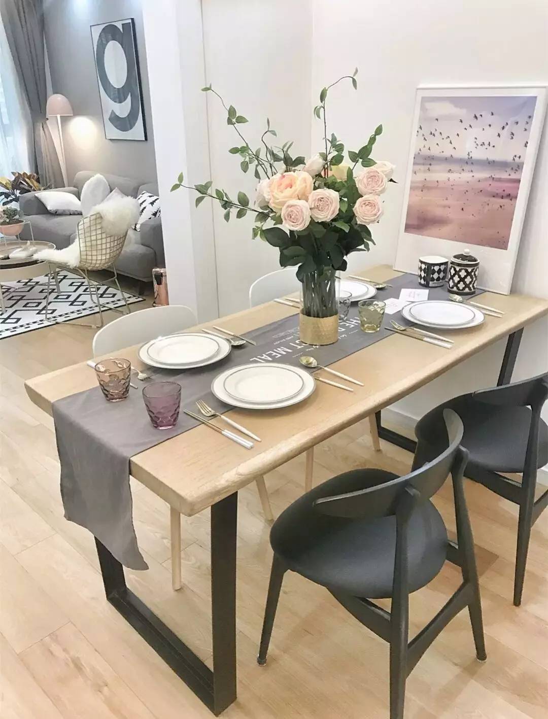 餐桌桌旗怎么搭,白色餐桌怎样搭配旗布