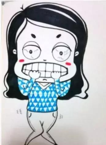 吴川网友刚买手机，结果手机充电接口竟然烧焦了！