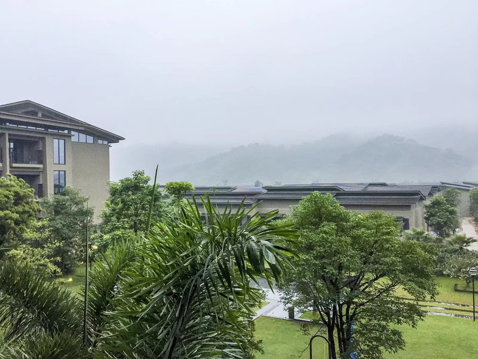 这样的休闲度假方式也很不错