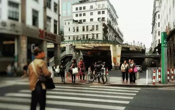 广州的一座荒废的商场,广州消失的城中城