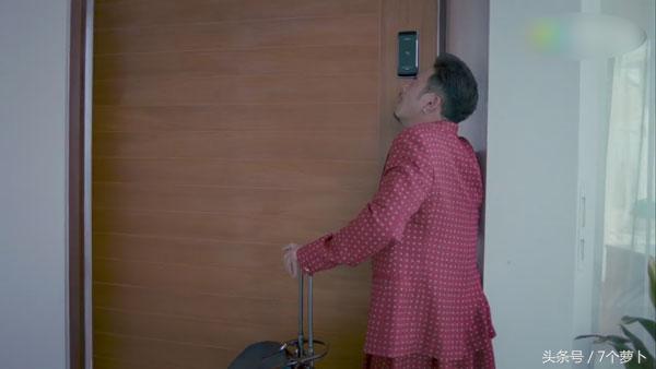 “求投靠、求收留、求*养包**”这样的小包总你要吗？