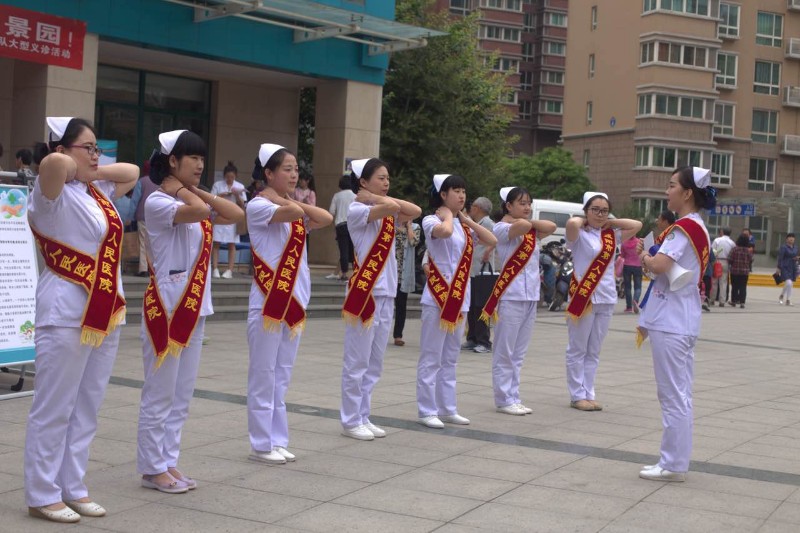 关爱老人心理健康公益服务,关爱老年人爱心公益