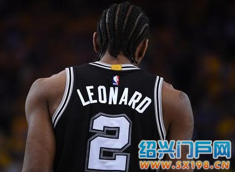 里皮回击完整视频,里皮批国足