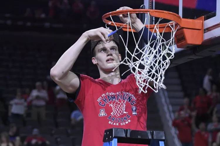 鍔抽噷椹皵鍗″畞鏂扮鍚堝悓,鍔抽噷椹皵鍗″畞鏂扮