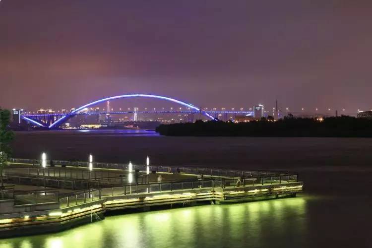 我音健身达人美眉说｜敲黑板！琴房也能做拉伸，还要继续肥宅吗