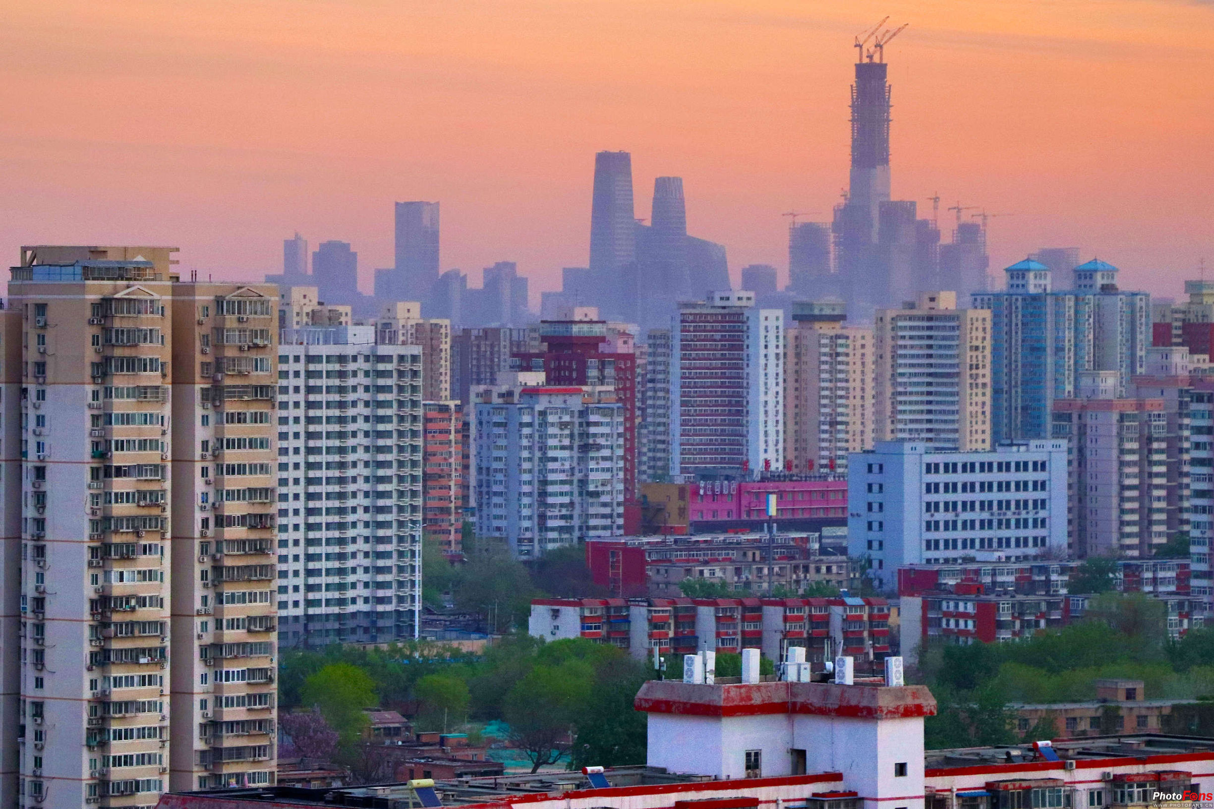 佳能eos77d出片怎么样,佳能eos77d有没有广角功能