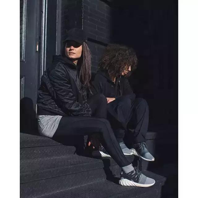 可以当鞋穿的袜子,袜子怎么穿可以当鞋穿