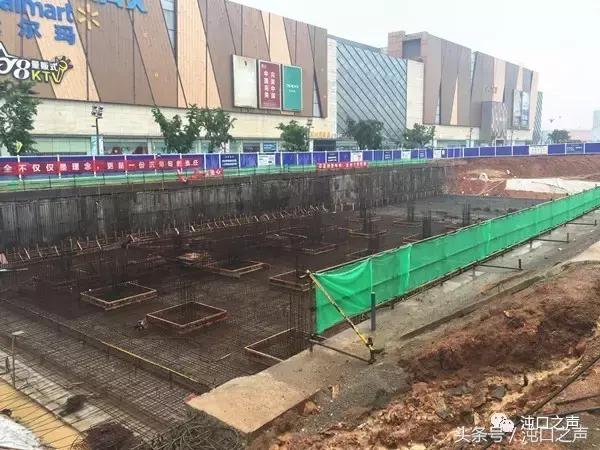 烂尾楼拆除爆破,烂尾楼被爆破拆除