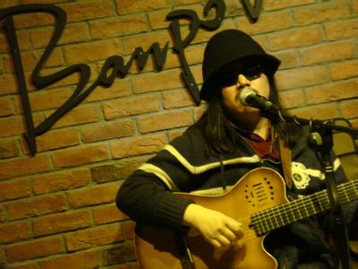 荐书：《午夜起来听寂静》