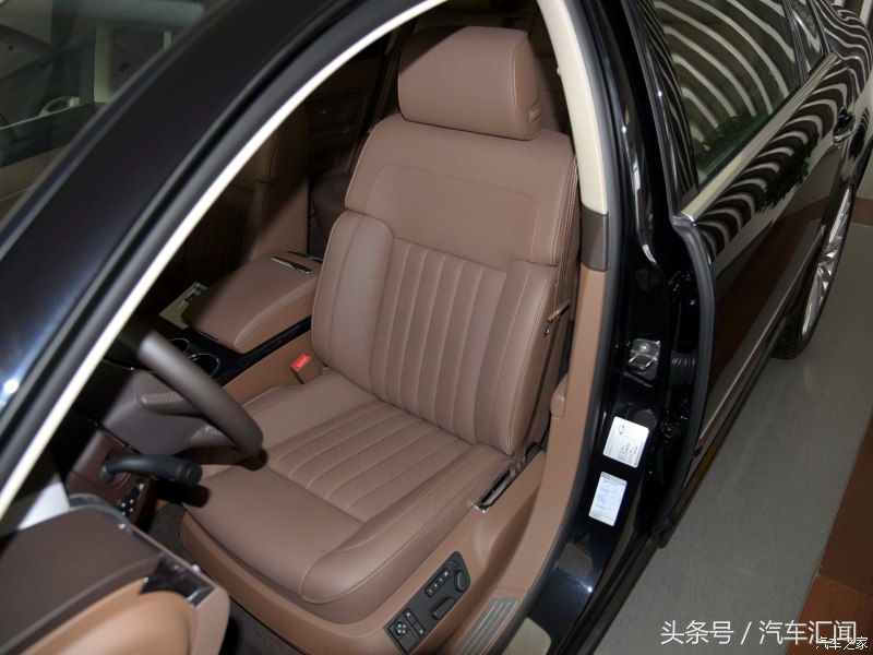 撞了车还嚣张的人,撞车逃逸还嚣张