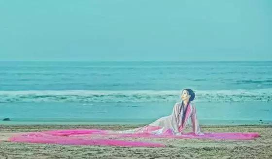 美到窒息!这些在象山影视城拍的写真,每一帧都可以做壁纸!