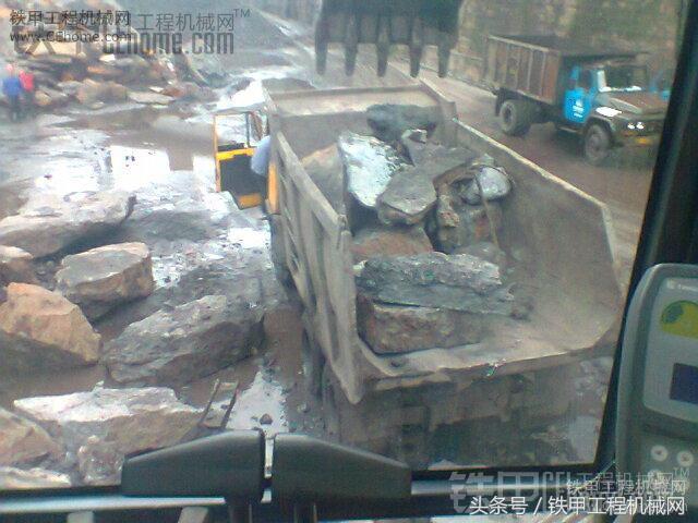 柳工130挖机优点缺点,柳工915e挖掘机缺点